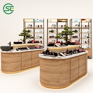 Exhibidores de Cosméticos Personalizados, Diseño Moderno y Ajustable, Estantes de Exhibición para Tiendas de Belleza y Boutiques de Maquillaje - Product Image 3