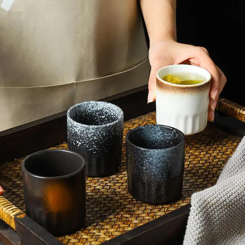 Маленькая керамическая чашка для Саке с логотипом под заказ, ручная роспись, винтажная керамическая чашка для чая в ресторане, керамическая кофейная кружка, оптовая продажа
