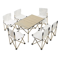 Ensemble de table et chaises pliantes de camping Polar Everest pour 4 personnes, idéal pour le camping, la plage, les pique-niques et les voyages