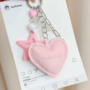 Porte-clés en cuir PU rose pour fille, avec breloque étoile creuse en acrylique mignonne et grand pendentif cœur, pour sac à main ou téléphone - Product Image 3
