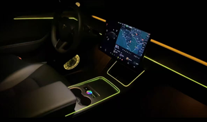 Lumière d'ambiance intelligente 12V pour Tesla Model Y 2019-2023, éclairage intérieur automatique de la console centrale de la voiture avec surveillance des angles morts - Product Image 3