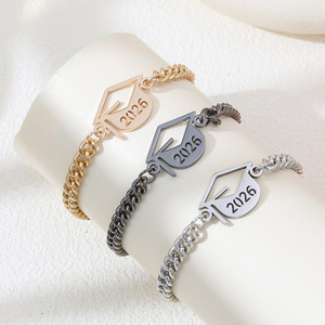 Bracelets de Charme Unisexe en Acier Inoxydable à Maillons, Bijoux Tendance pour Garçons et Filles – Cadeaux de Remise de Diplôme 2026 - Product Image 1