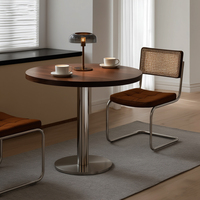 Chaise moderne à structure métallique de style français avec kit table en bois, taille personnalisée pour café, petit-déjeuner, bistro, boulangerie