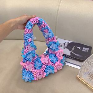 กระเป๋าคลัทช์ติดลูกปัดแฟชั่นสำหรับผู้หญิงกระเป๋าคลัทช์มือลายดอกไม้สำหรับงานแต่งงานงานเลี้ยงตอนเย็น - Product Image 3