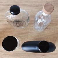 Bouteille en verre ronde de 500ml avec bouchon en métal | Bouteille de boisson avec logo personnalisé pour thé au lait, limonade et café glacé