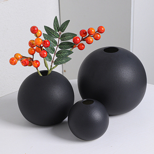 <span class=keywords><strong>Vase</strong></span> <span class=keywords><strong>en</strong></span> céramique <span class=keywords><strong>en</strong></span> forme de boule INS ensemble de 3 vases <span class=keywords><strong>en</strong></span> <span class=keywords><strong>poterie</strong></span> grossière moderne pour fleurs séchées <span class=keywords><strong>Vase</strong></span> à fleurs décoratif pour centre de table - Product Image 4
