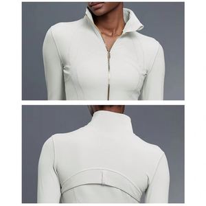 Top Deportivo para Mujer con Cierre Dorado, Cuello Alto Cortavientos, para Yoga, Running y Deportes, Manga Larga, Elástico y Ajustado - Product Image 5
