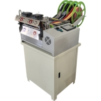 Forme d'écriture en plastique au chlorure de vinyle avec étiquette d'étanchéité corde ruban en nylon sangle coupe-ruban machine de découpe avec trou de poinçonnage