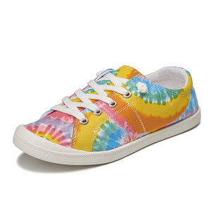 Chaussures de sport en denim multicolores de haute qualité, en forme de bateau, avec lacets arc-en-ciel, respirantes et antidérapantes, en toile. - Product Image 1