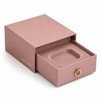 Caja de Joyería Rosa con Cajón, Tirador Dorado y Inserto de Terciopelo para Anillos y Collares, Empaque de Regalo de Lujo