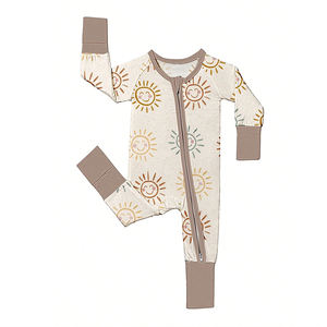 Organc Barboteuse pour bébé Vêtements pour nouveau-né en fibre de bambou avec impression personnalisée et fermeture éclair Vêtements durables pour bébé Pyjamas en bambou avec fermeture éclair - Product Image 5
