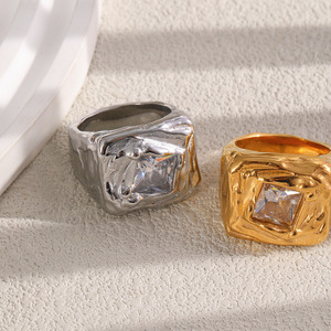 Irregular Hammered Texture Square CZ Signet <b>Ring</b> Pvd 18K Gold Plated Hypoallergenic Stainless Steel Chunky <b>Finger</b> <b>Ring</b> - Product Image 6