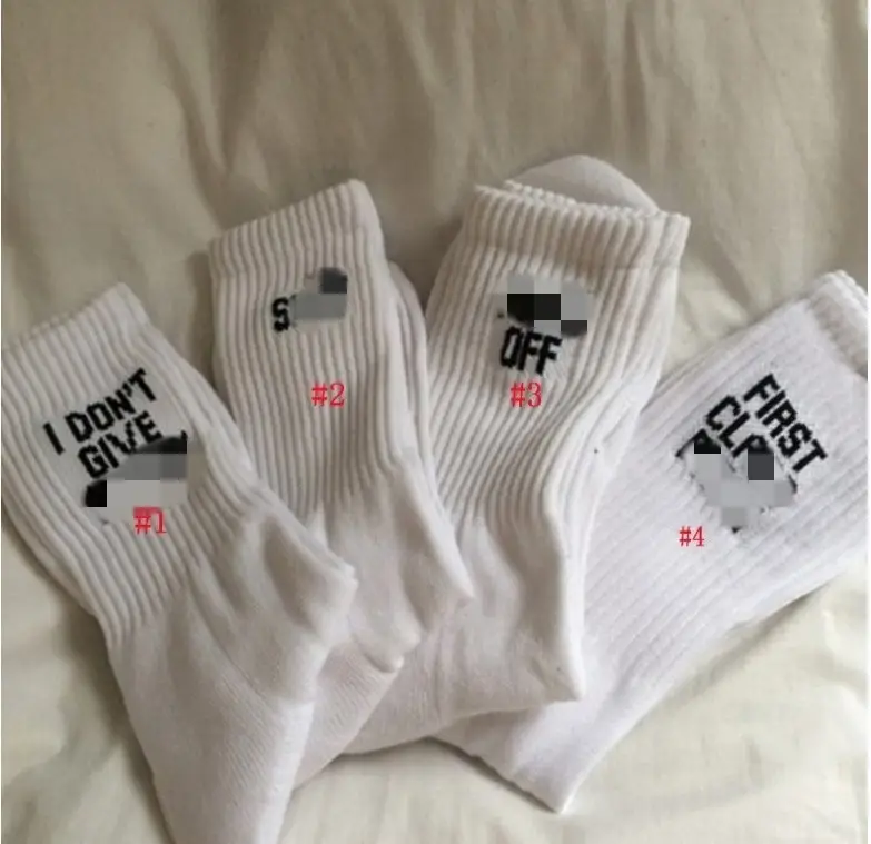 Hot Sale Hip-Hop Trend Funny Letters Sports Teen Tube Socks Soft Cotton Fashion Letters Couples White Socks
