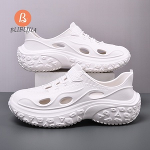 2025 tendance nouveau Design hommes en plein air plage EVA sandales mode en amont chaussures hommes chaussures de pêche hommes chaussures ouvertes sandales pantoufles - Product Image 3