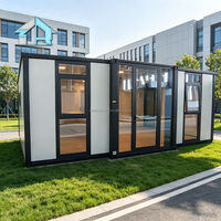 Mobil-home robuste à structure solide, résistant à la corrosion et au vent, idéal pour une utilisation toute l'année.