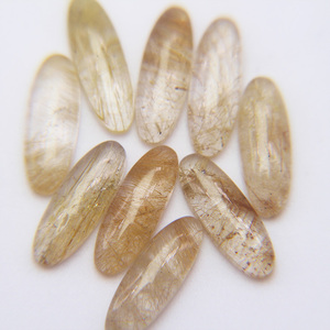 Cabochon en quartz rutile <span class=keywords><strong>doré</strong></span> naturel ovale en cristal <span class=keywords><strong>clair</strong></span> 6.5X18 avec rutiles visibles pour accessoires - Product Image 4