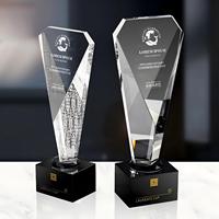 Trophée en verre optique poli personnalisé avec impression couleur intégrale, personnage de cinéma et de télévision