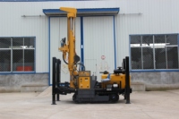 Usine directement 200m de profondeur plate-forme de forage de puits d'eau 58KW compresseur d'air machine de forage de puits d'eau machine de forage d'eau à vendre