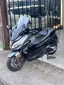 Motocicleta Usada de Segunda Mano, Scooter, Marca Japonesa NSS350, Gris, Modelo <span class=keywords><strong>2022</strong></span>, 4000 km, Japón - Product Image 4