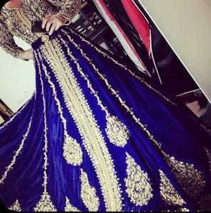 ATIYA LIBAS - Lehenga Choli de Acetato de Lujo con Bordado Intenso y Diseño Elegante, Cola Larga, Color Personalizado, Estilo Oriente Medio - Product Image 6