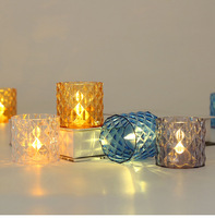 Atmosphärenlampe Kleine Diamantförmige Rosa Glas-Kerzenhalter für Kerzenherstellung Tischdekoration Teelicht LED-Kerze