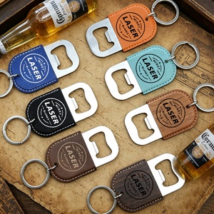 Llavero Abridor de Botellas de Cuero Sintético Grabable con Láser, Abridor de Cerveza de Acero Inoxidable, Llavero en Blanco para Recuerdos de Boda o Regalos Promocionales - Product Image 1