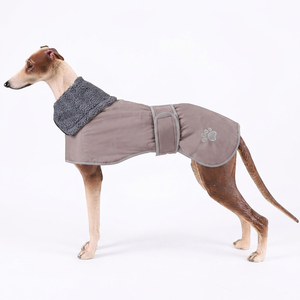 Abrigo de Invierno para Perro Greyhound, Forrado de Felpa, Ajustable, Color Gris Sólido, para Uso en Exteriores - Product Image 1