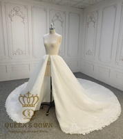 Robe de mariée QUEENS GOWN élégante avec appliques en dentelle, traîne détachable, jupe de mariée amovible en tulle doux et moelleux couleur ivoire, style cathédrale