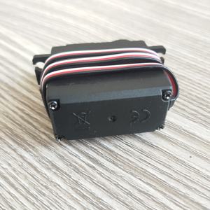 Micro Servo Motor Digital de 5kg de Torque con Engranaje de Plástico para Aplicaciones de Control de Dirección y Brazos Robóticos de Autos RC - Product Image 6