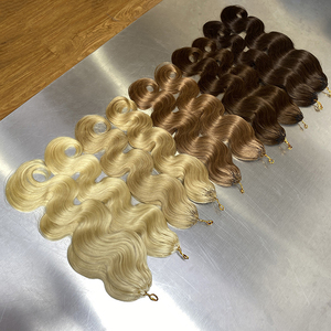 Extensiones de Cabello Humano Virgen Brasileño de 18 Pulgadas, 100% Alineadas <span class=keywords><strong>con</strong></span> la Cutícula, Estilo Rizado Rubio Miel, Nudos Milagrosos - Product Image 6