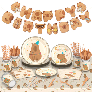 Vente en gros de sets de vaisselle de fête de Noël modernes, jetables, biodégradables et écologiques, sur le thème du capybara, personnalisables - Product Image 6