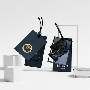 Etiquetas Colgantes Personalizadas de Alta Calidad <span class=keywords><strong>para</strong></span> Prendas, Etiquetas de Papel de Lujo <span class=keywords><strong>para</strong></span> <span class=keywords><strong>Ropa</strong></span> <span class=keywords><strong>con</strong></span> Logotipo de Marca <span class=keywords><strong>para</strong></span> Etiquetado de Precios - Product Image 1