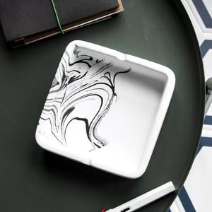 Cendrier carré moderne en béton de ciment à face claire avec une sensation haut de gamme pour une décoration de salon personnalisée à la mode - Product Image 3