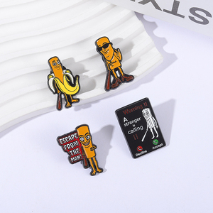 Tung Sahur esmalte Pin advertencia un extraño está llamando rechazar o aceptar broche solapa insignia personaje de madera joyería Pin - Product Image 2