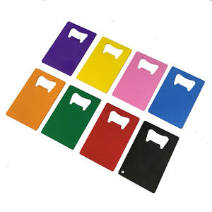 Ouvre-bouteille magnétique portable en alliage de zinc personnalisé, multicolore, durable, moderne, format carte de visite/carte de crédit, promotionnel - Product Image 3