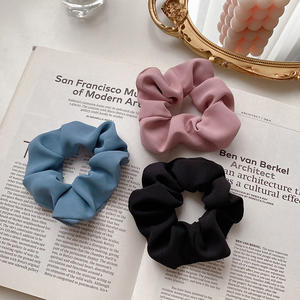 थोक कस्टम धारीदार कपड़े हरे रंग गहरे नीले रंग बारित cierre scrunchy बैंड महिलाओं के लिए हल्के प्रो छाता बाल टाई scrunchies - Product Image 6