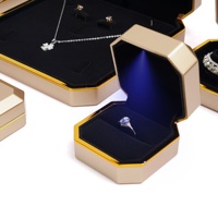 CHEN LU Kotak Perhiasan Mewah Modern Buatan Tangan Berbentuk Oktagonal dengan Lampu LED - Kotak Penyimpanan Perhiasan Multi-Ukuran untuk