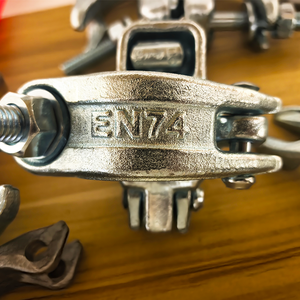 Galvanized Forged Q235 Steel HFJD Brand British Cross-rotating Docking Coupler Suspension Beam Bolts Cheap <strong>Scaffold</strong> <strong>Tool</strong> - Product Image 1