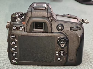 กล้อง Nikon D610 มือสอง ของแท้ ฟูลเฟรม 24MP กล้อง SLR ขนาดกลาง D610 - Product Image 5