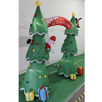 Arche gonflable de Noël illuminée de 8 pieds, arche de sapin de Noël gonflable avec boîtes cadeaux de Père Noël, décorations de jardin pour les fêtes