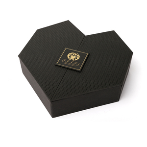 YUSHENG Candle <b>Packaging</b> Book-Shaped Rigid Box Gold Foil UV <b>Printing</b> Magnetic Closure Ribbon Accessories Recyclable Paperboard - Product Image 5