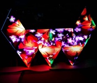 Écran LED triangulaire ALSON LED P5, pas de pixel de 5 mm, taille du module 1/2 370x370 mm
