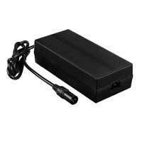 Norme mondiale 67V 2A 3A 4A 5A 10A 400W 800W 1000W EV Golf Cart Machine CE GS UL KCC SAA Chargeur de batterie personnalisé Adaptateur secteur