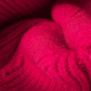 Gorro de lana cálido de doble capa con borde de piel de conejo, tejido, de color liso, para otoño e invierno, para exteriores - Product Image 3