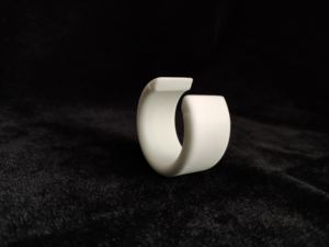 ยี่เคเชี่ยวเชญด้านฉนวนเซรามิกอะลูมินาความแม่นยำสูงที่ผลิตตามสั่งและส่วนประกอบโครงสร้าง - Product Image 5