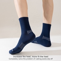 Chaussettes de sport personnalisées pour hommes, en coton respirant, anti-humidité, pour la course et le basketball, avec compression – Vente en gros directe usine