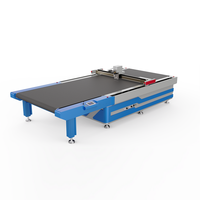 CNC oscillant 1625 Plus tapis de voiture coupeur numérique découpeuse de couteau à plat Vertical