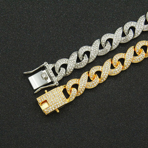 Three-dimensional 8-button Cuban Chain <b>Bracelet</b>, Hip-hop Street Nightclub Wear <b>Bracelet</b> Accessories Tanjing - Product Image 4