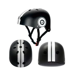 Casco de monopatín para adulto, de diseño libre, para acampar al aire libre, patín de hielo, casco de patinete, para ir al trabajo