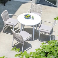Ensemble table et chaises d'extérieur à cadre en aluminium moderne et durable pour villa, hôtel, cour, balcon, terrasse et jardin